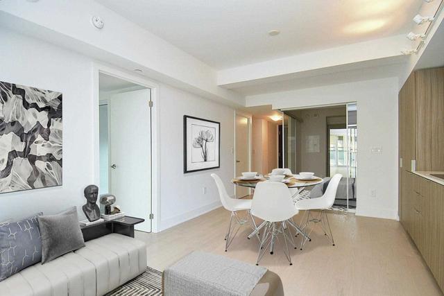 1509 - 955 Bay St W, Condo with 2 bedrooms, 2 bathrooms and 1 parking in Toronto ON | Image 18