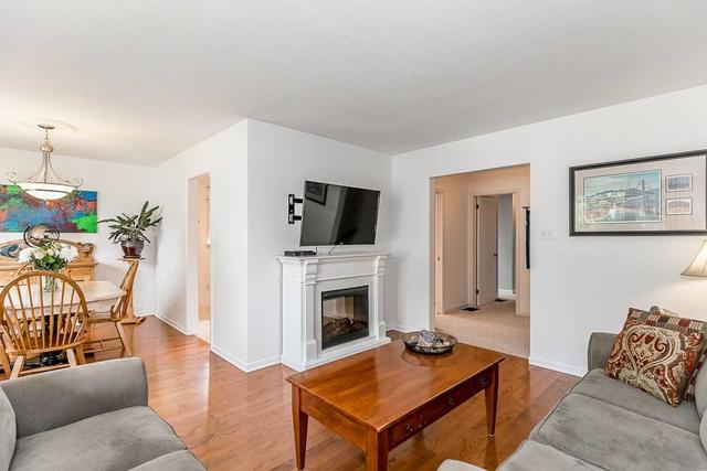 225 Rose St, House detached with 3 bedrooms, 2 bathrooms and 3 parking in Barrie ON | Image 8