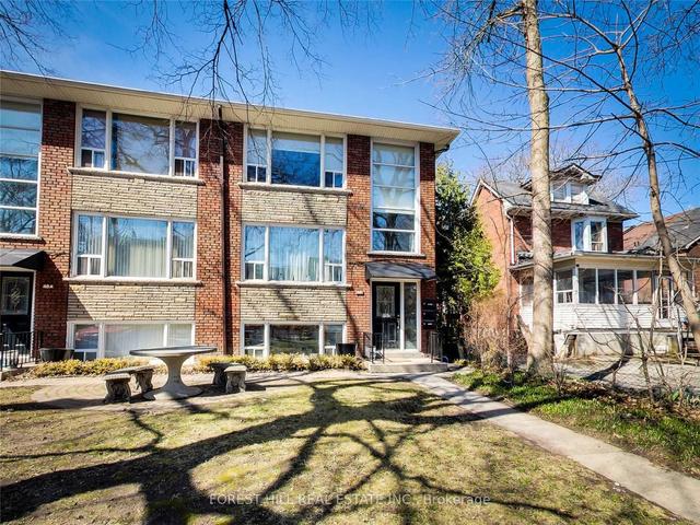 unit 2 - 48 Dewson St, House semidetached with 3 bedrooms, 1 bathrooms and 0 parking in Toronto ON | Image 1