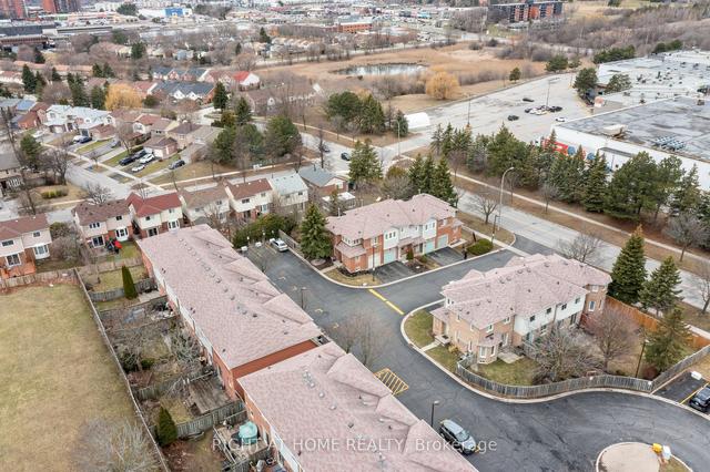 4 - 1801 Nichol Ave E, Townhouse with 3 bedrooms, 2 bathrooms and 2 parking in Whitby ON | Image 25