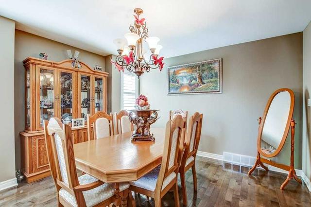 8207 Beaver Glen Dr, House detached with 3 bedrooms, 3 bathrooms and 6 parking in Niagara Falls ON | Image 39