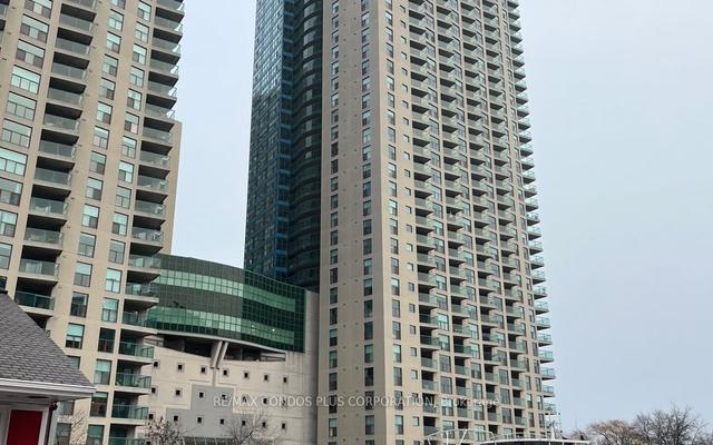 1211 - 99 Harbour Sq, Condo with 1 bedrooms, 1 bathrooms and 1 parking in Toronto ON | Image 1
