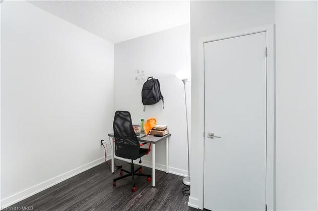 2316 - 4055 Parkside Village Drive, House attached with 2 bedrooms, 2 bathrooms and 1 parking in Mississauga ON | Image 6