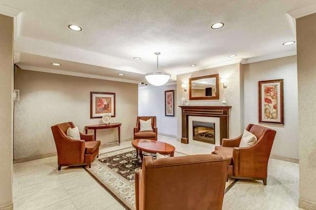107 - 250 Scarlett Rd, Condo with 2 bedrooms, 2 bathrooms and 1 parking in Toronto ON | Image 17