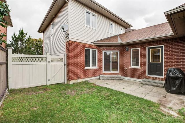 1500 Queensdale Avenue, House detached with 3 bedrooms, 4 bathrooms and 4 parking in Ottawa ON | Image 25