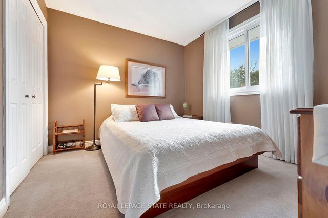 16 Pimlico Dr, House detached with 4 bedrooms, 3 bathrooms and 6 parking in Hamilton ON | Image 9