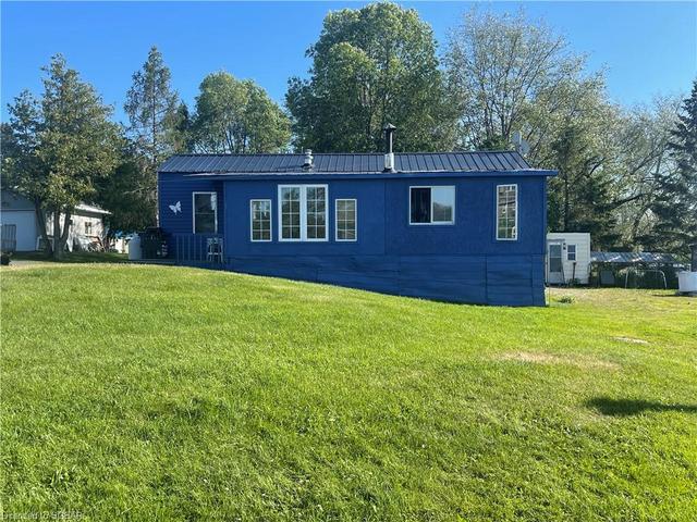 5 Holland Avenue, House detached with 1 bedrooms, 1 bathrooms and 1 parking in Parry Sound, Unorganized, Centre Part ON | Image 2