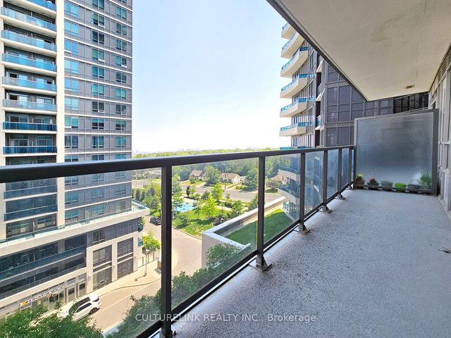 636 - 7171 Yonge St, Condo with 1 bedrooms, 1 bathrooms and 1 parking in Markham ON | Image 2
