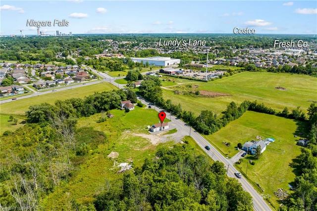 8395 Beaverdams Road, House detached with 3 bedrooms, 1 bathrooms and 10 parking in Niagara Falls ON | Image 10