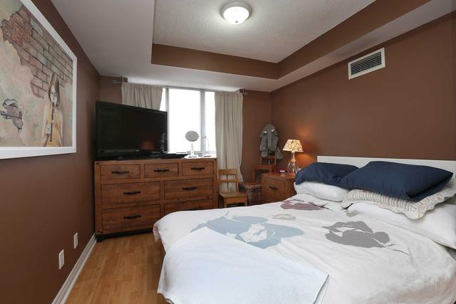 332 - 18 Mondeo Dr, Condo with 1 bedrooms, 1 bathrooms and 1 parking in Toronto ON | Image 13