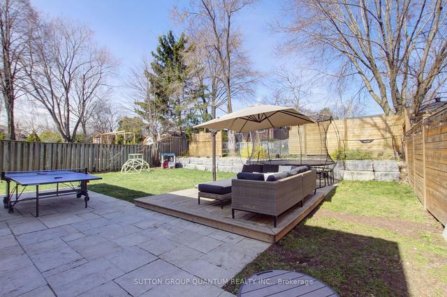 1985 Lenarthur Dr, House detached with 4 bedrooms, 2 bathrooms and 3 parking in Mississauga ON | Image 29