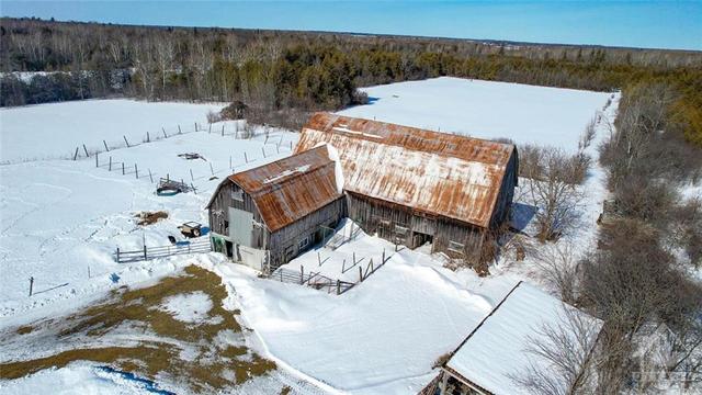1671 County Rd 43 Road, House detached with 3 bedrooms, 2 bathrooms and 15 parking in North Grenville ON | Image 26
