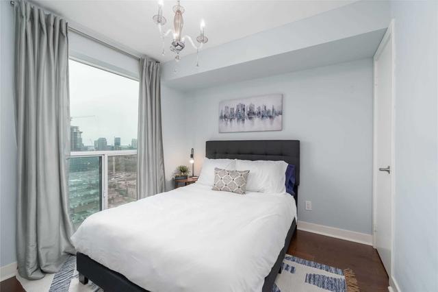 1806 - 80 Western Battery Rd, Condo with 2 bedrooms, 2 bathrooms and 1 parking in Toronto ON | Image 6