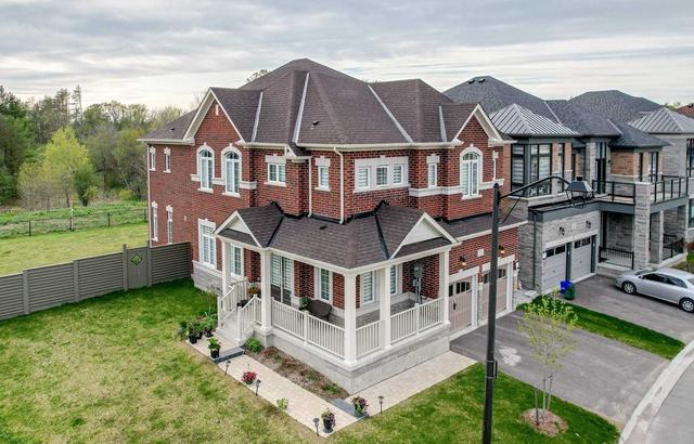 2 Cottonwood Hollow Crt, House detached with 4 bedrooms, 4 bathrooms and 4 parking in Aurora ON | Image 12