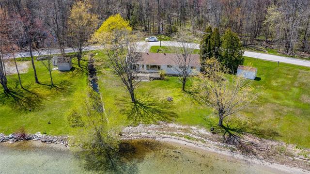 69 Moon Point Dr, House detached with 5 bedrooms, 1 bathrooms and 4 parking in Oro Medonte ON | Image 27