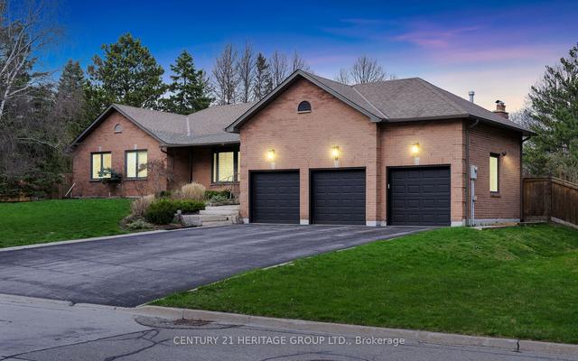238 Kemano Rd, House detached with 3 bedrooms, 4 bathrooms and 9 parking in Aurora ON | Image 12