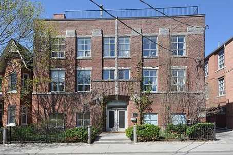 3 - 62 Claremont St, Condo with 2 bedrooms, 2 bathrooms and 1 parking in Toronto ON | Image 1