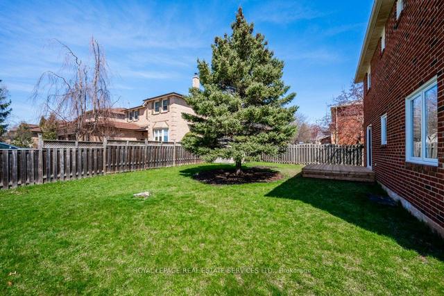 177 Martindale Ave, House detached with 3 bedrooms, 3 bathrooms and 4 parking in Oakville ON | Image 30