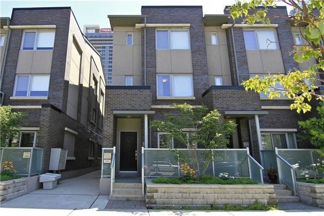 Th31 - 310 Village Green Sq, Townhouse with 4 bedrooms, 3 bathrooms and 2 parking in Toronto ON | Image 1