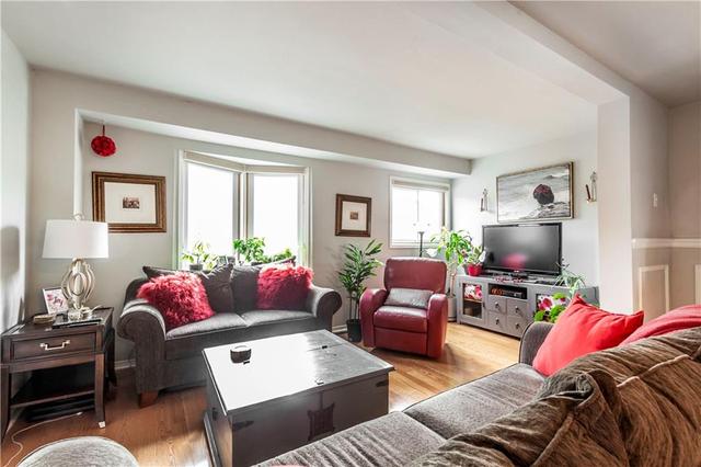 16 - 2300 Brays Lane, House attached with 3 bedrooms, 1 bathrooms and 1 parking in Oakville ON | Image 7
