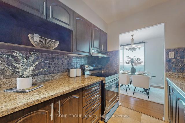 1102 - 301 Prudential Dr, Condo with 2 bedrooms, 1 bathrooms and 1 parking in Toronto ON | Image 8