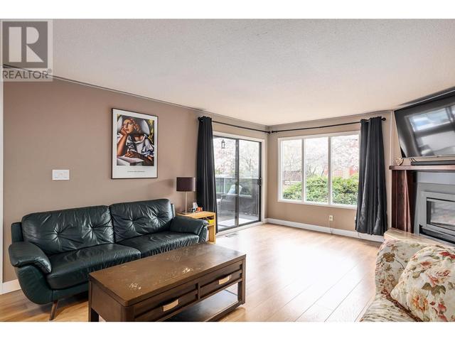 101 - 1870 Parkinson Way, House attached with 2 bedrooms, 2 bathrooms and 1 parking in Kelowna BC | Image 4