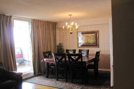 1003 - 120 Dundalk Dr, Condo with 3 bedrooms, 2 bathrooms and 2 parking in Toronto ON | Image 3