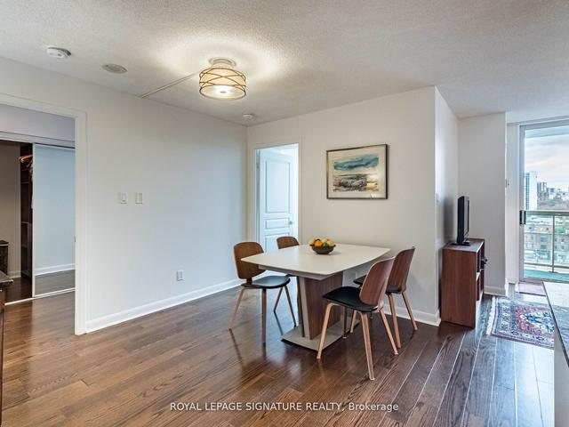 1107 - 323 Richmond St E, Condo with 2 bedrooms, 2 bathrooms and 1 parking in Toronto ON | Image 3