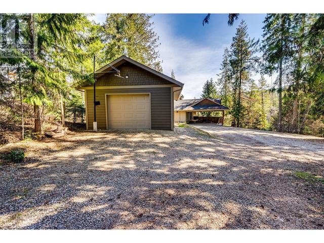 661 Park Road, House detached with 3 bedrooms, 2 bathrooms and 8 parking in Columbia Shuswap D BC | Image 45