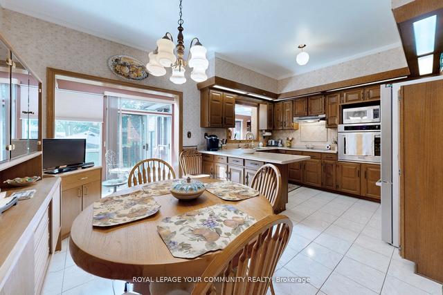 79 Rockview Gdns, House detached with 4 bedrooms, 4 bathrooms and 8 parking in Vaughan ON | Image 38