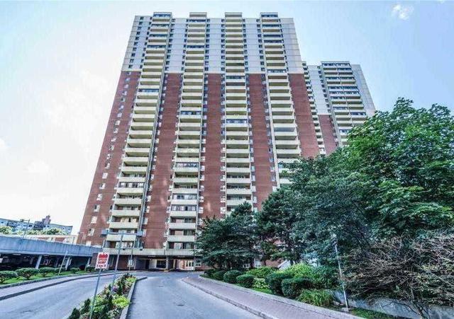 1002 - 1 Massey Sq, Condo with 2 bedrooms, 1 bathrooms and 0 parking in Toronto ON | Image 1