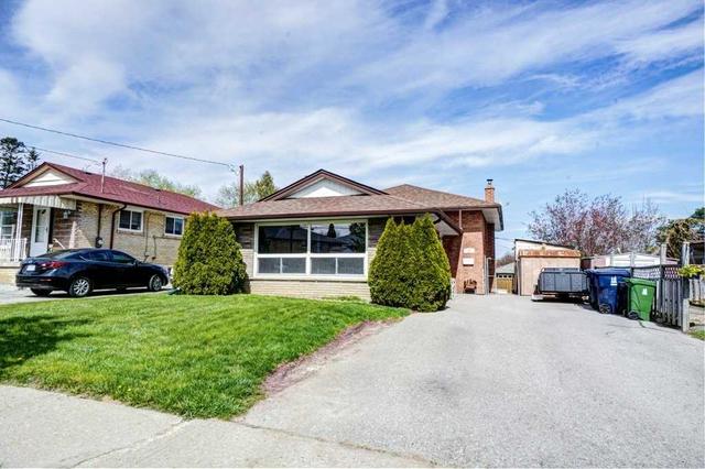 45 Abbeville Rd, House detached with 3 bedrooms, 2 bathrooms and 4 parking in Toronto ON | Image 12