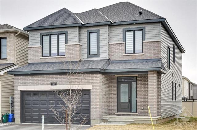 109 Shallow Pond Place, House detached with 4 bedrooms, 3 bathrooms and 6 parking in Ottawa ON | Image 2