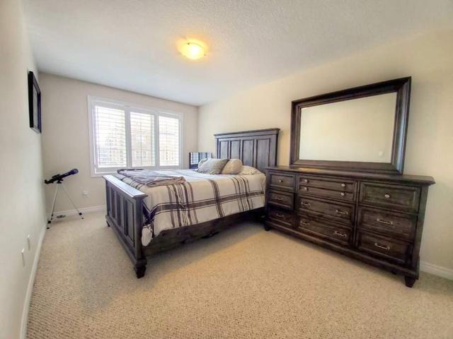 2398 Natasha Circ, House attached with 3 bedrooms, 3 bathrooms and 4 parking in Oakville ON | Image 9