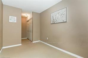8 - 589 Beechwood Dr, Townhouse with 3 bedrooms, 2 bathrooms and 2 parking in Waterloo ON | Image 14