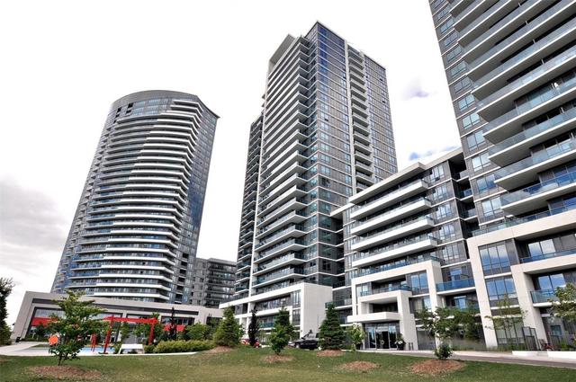 2210 - 7165 Yonge St, Condo with 1 bedrooms, 1 bathrooms and 1 parking in Markham ON | Image 1