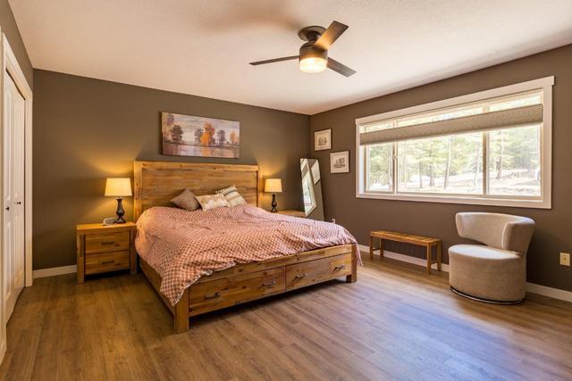 185 Peregrine Court, House detached with 2 bedrooms, 2 bathrooms and 3 parking in Okanagan Similkameen A BC | Image 23