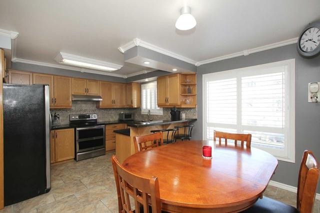 5 - 53 Aspen Park Way, Townhouse with 3 bedrooms, 3 bathrooms and 2 parking in Whitby ON | Image 19