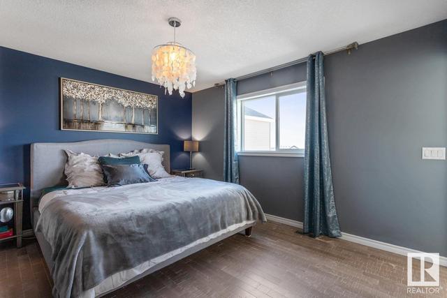 5928 12 Av Sw, House detached with 3 bedrooms, 2 bathrooms and null parking in Edmonton AB | Image 22