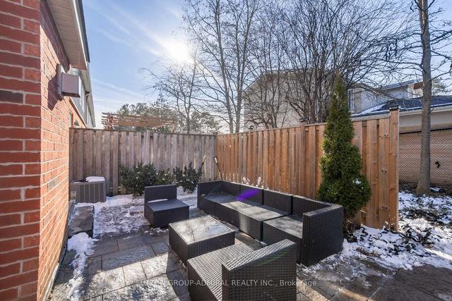 9 - 1035 Victoria Rd S, Townhouse with 4 bedrooms, 3 bathrooms and 2 parking in Guelph ON | Image 21