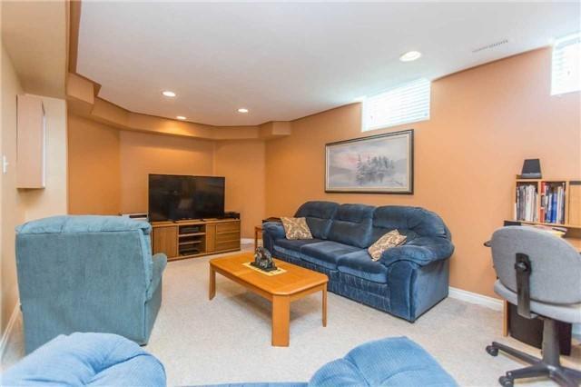 283 Cox Mill Rd, House detached with 2 bedrooms, 4 bathrooms and 4 parking in Barrie ON | Image 10