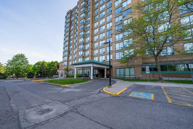 1003 - 711 Rossland Rd E, Condo with 1 bedrooms, 1 bathrooms and 1 parking in Whitby ON | Image 12