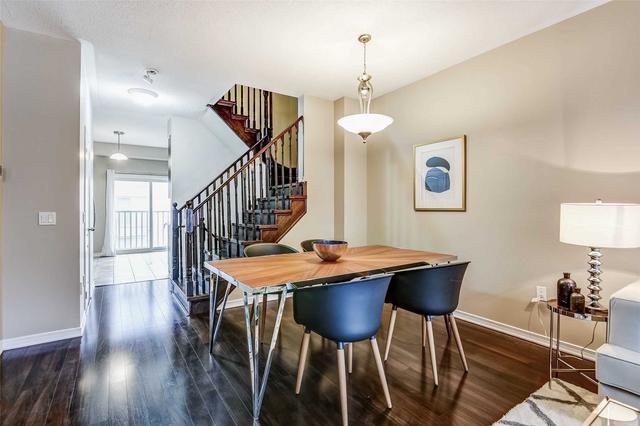 11 - 6625 Falconer Dr, Townhouse with 3 bedrooms, 3 bathrooms and 2 parking in Mississauga ON | Image 3