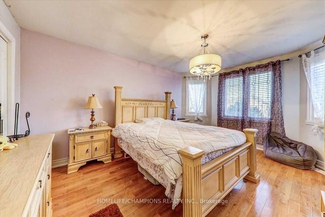 56 Cedar Brae Blvd, House detached with 4 bedrooms, 5 bathrooms and 8 parking in Toronto ON | Image 10