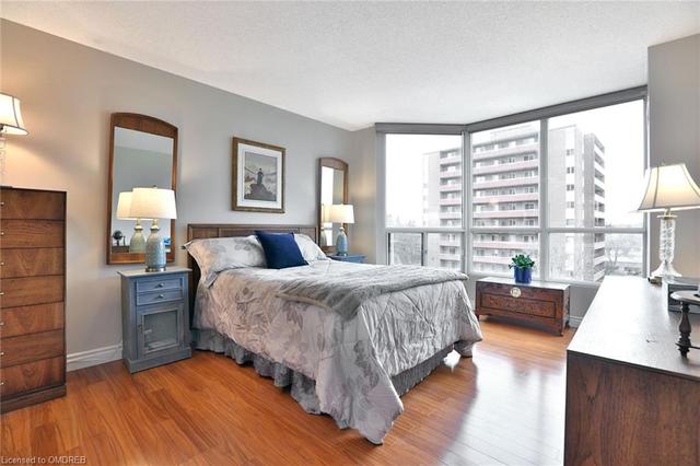 503 - 100 Millside Dr, Condo with 2 bedrooms, 2 bathrooms and 1 parking in Milton ON | Image 5