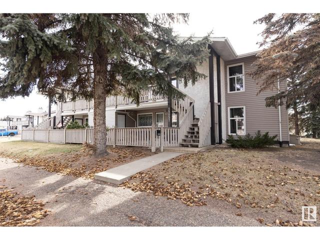 15055 26 St Nw, House attached with 2 bedrooms, 1 bathrooms and null parking in Edmonton AB | Image 3