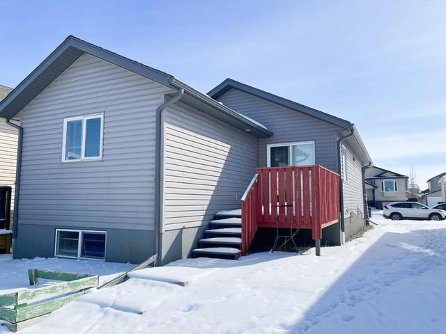789 Mt Sundance Lane W, House detached with 4 bedrooms, 2 bathrooms and 1 parking in Lethbridge AB | Image 23