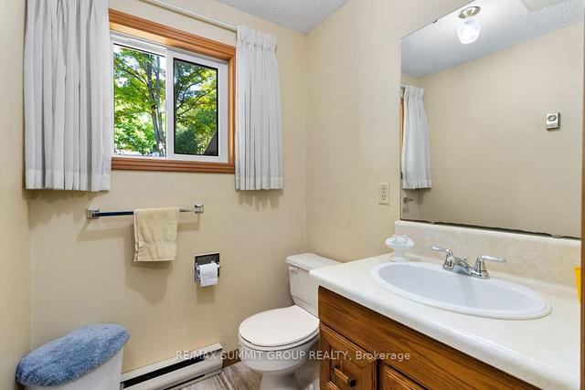 205 Napoleon St, House detached with 3 bedrooms, 3 bathrooms and 12 parking in Grey Highlands ON | Image 10