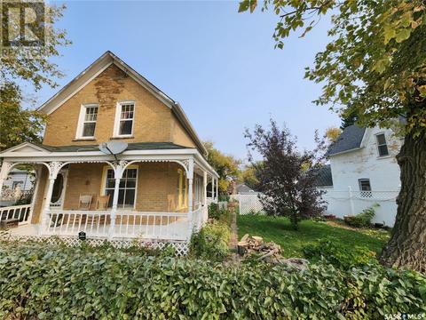304 Front Street, House detached with 2 bedrooms, 2 bathrooms and null parking in Wolseley SK | Card Image