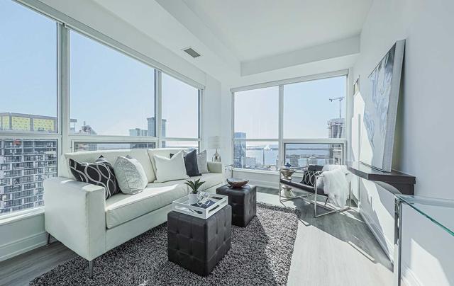 3002 - 1 Scott St, Condo with 2 bedrooms, 2 bathrooms and 1 parking in Toronto ON | Image 10